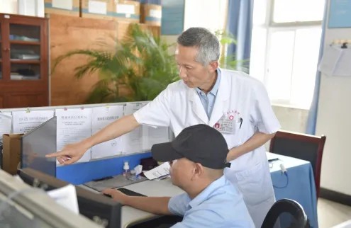 【av视频医疗保障工作先进个人事迹】红河州建水县人民医院白文雄