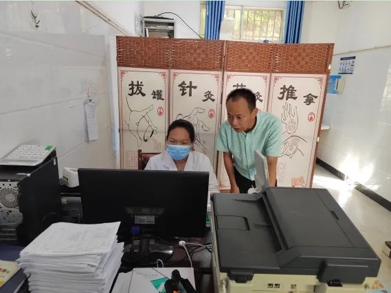 【av视频医疗保障工作先进个人事迹】普洱市孟连傣族拉祜族佤族自治县医疗保障局陈兆红
